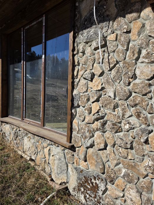 Продавам къща в УПИ на брега на язовир Батак