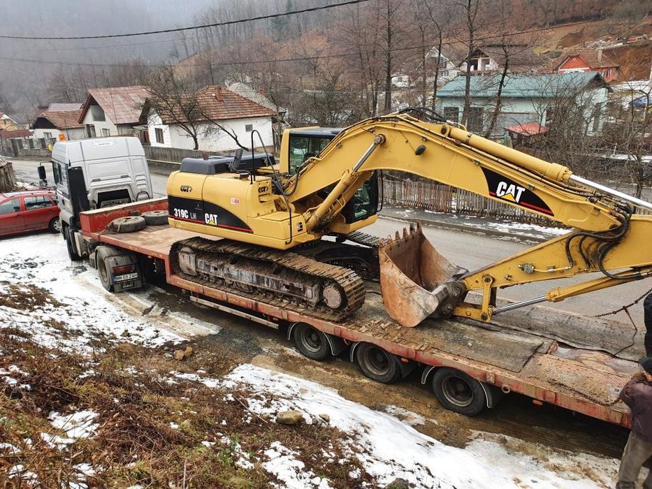 Transport cu trailer