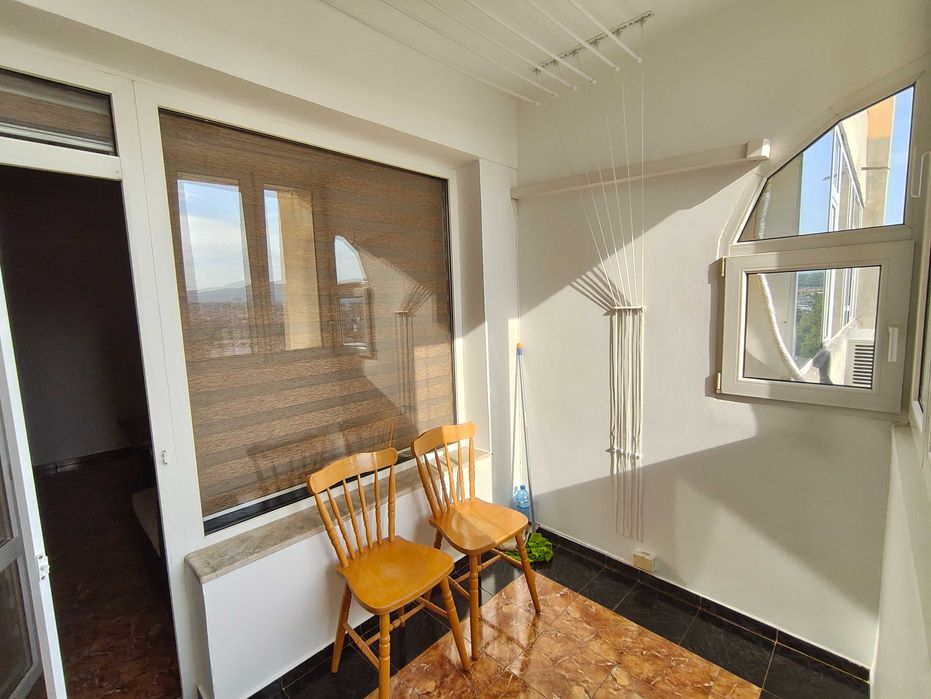 Продава се Двустаен апартамент в Търговище, Център - 57 кв.м за 1486 €/кв.м - Снимка #7