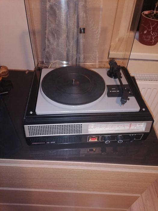 Pickup si radiou vintage noi de colectie