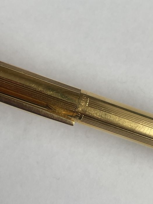 Pix Caran d’Ache placat aur