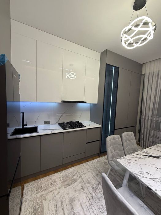 Продается 3 ком. Квартира площадью 82 кв.м. По ул. Беруни