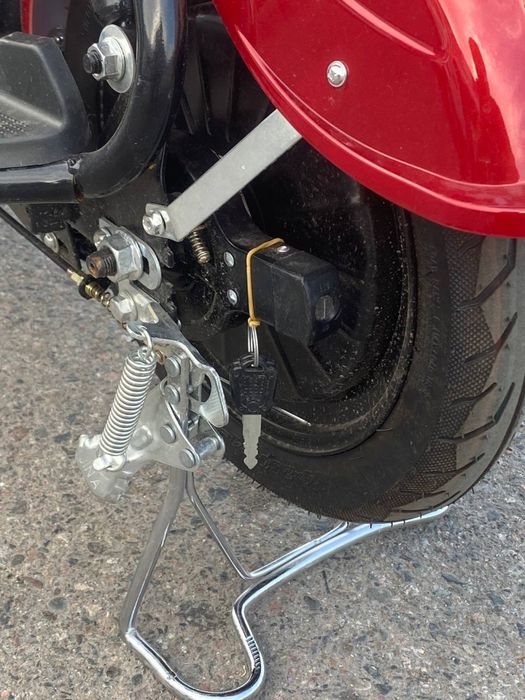 Электроскутер SK8.