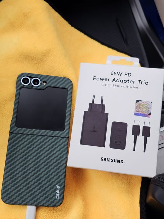 Galaxy Z Flip 6 blue 12/256gb + Bonus