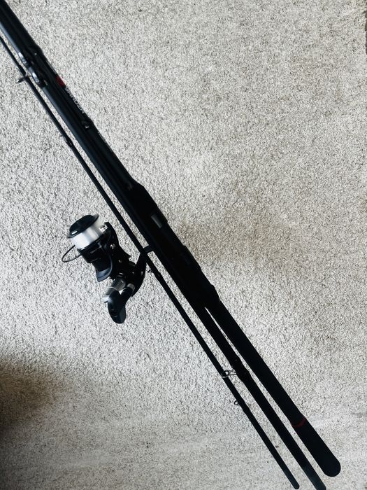 feeder set nou în cutie