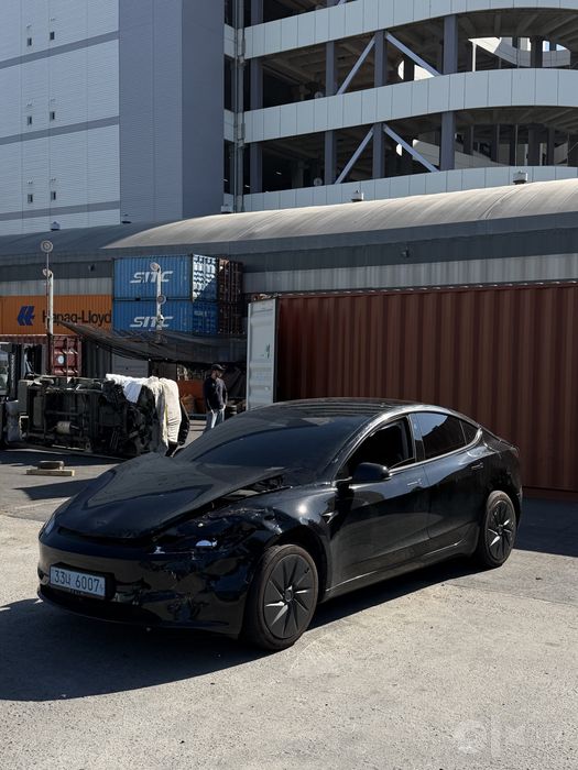 TESLA MODEL 3 2026/27