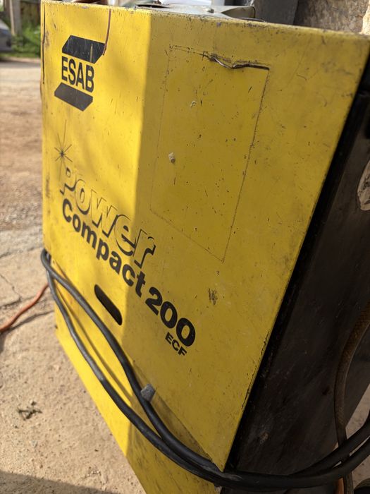 Заваръчен апарат ESAB Power Compact 200 ECF