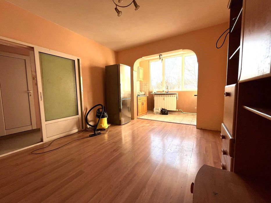 Продава се Тристаен апартамент в София, Свобода - 65 кв.м за 2000 €/кв.м - Снимка #4