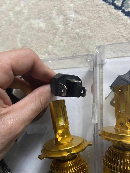 Лэд лампа Osram H4