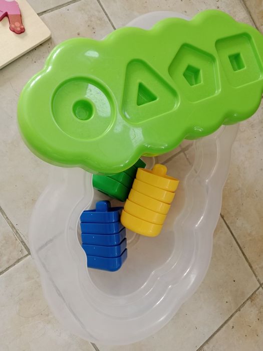 Развивающие игрушки