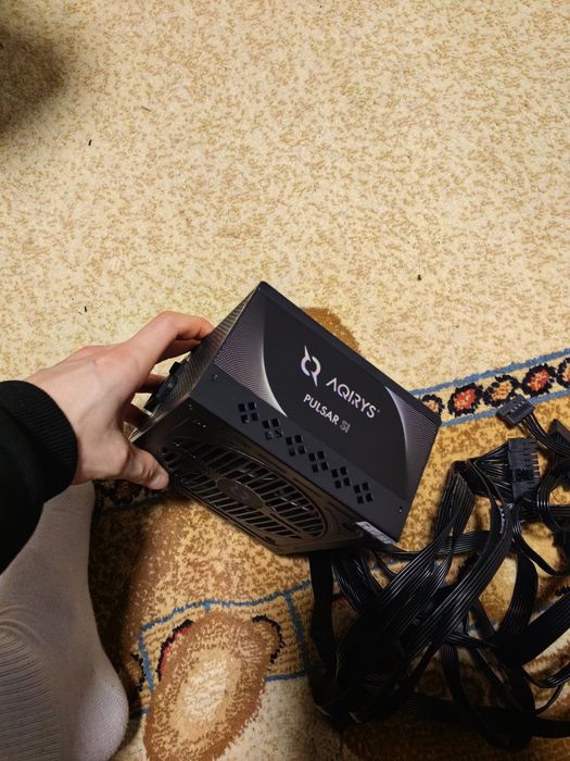 Sursa pc 550w ca noua