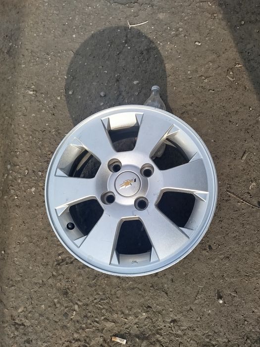 Gentra diska bir dona sotiladi