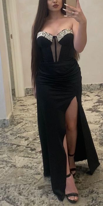 Rochie extravagantă evenimente