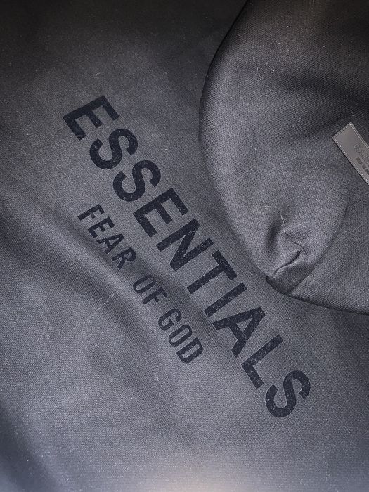 Худи essentials black