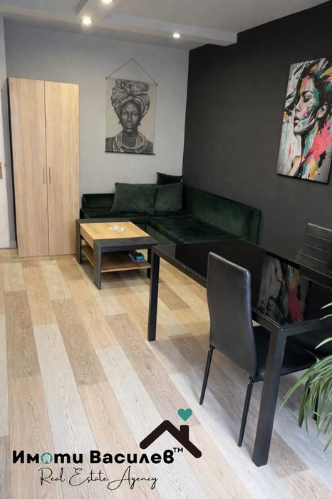 Продава се Двустаен апартамент в София, Център - 47 кв.м за 1410 €/кв.м - Снимка #1