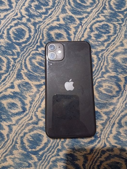 Продам iPhone 11. 128гб