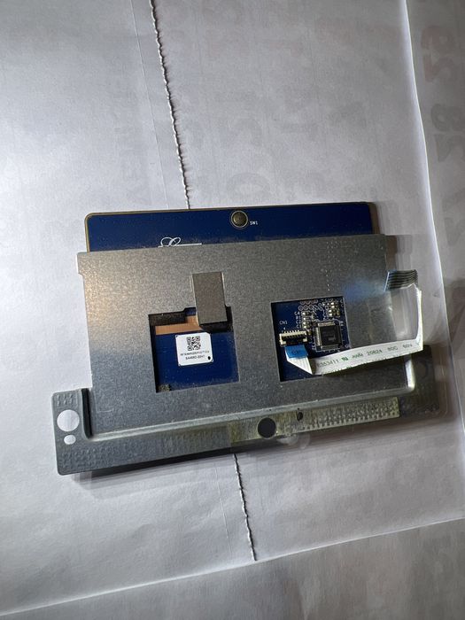 Тъч пад lenovo 700-15isk