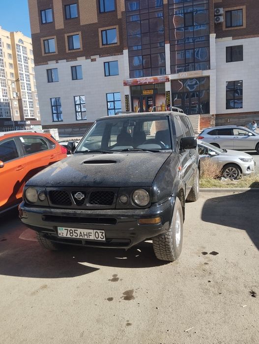 Ниссан Террано 1999