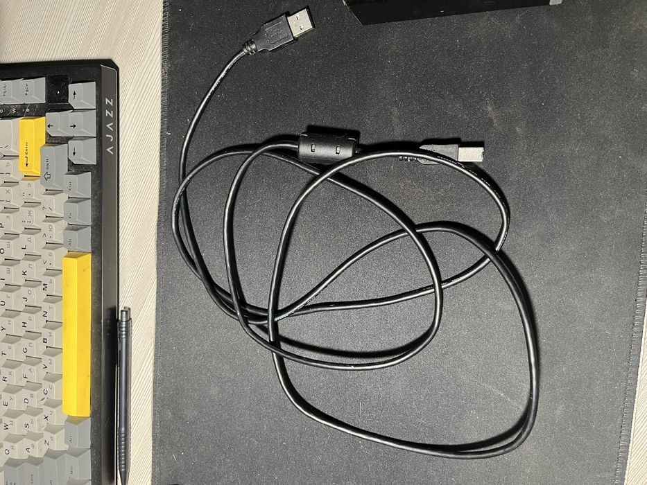 Звуковая карта Begringer umc22