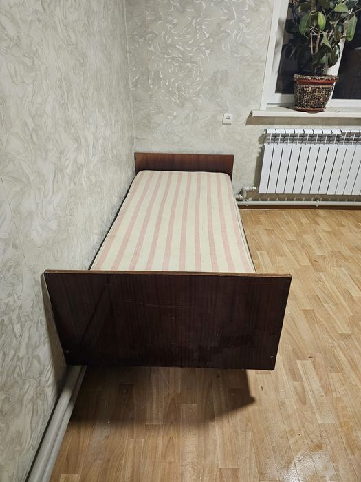 Кровать одноместная