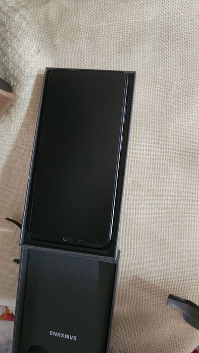 Vand samsung galaxy s26 urgent