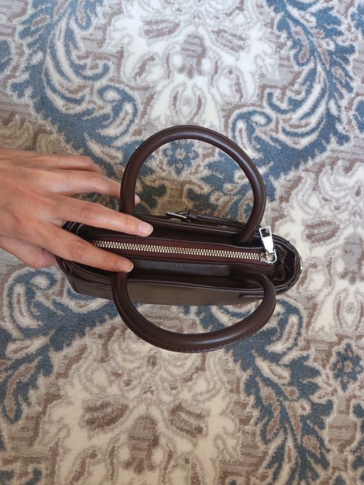 Янги сумка сотилади