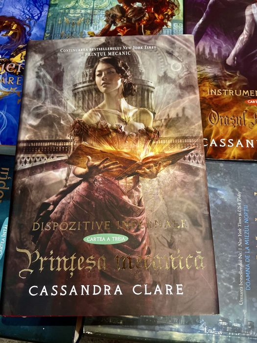 seria dispozitive infernale de cassandra clare