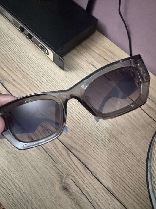 Очки бренд miu miu