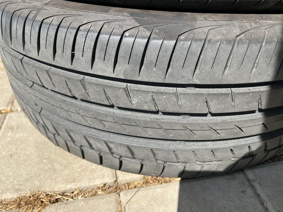 Continental  XL 235/45 R18 98W