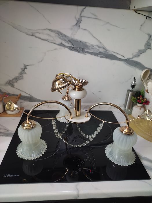 Люстра потолочная б.у