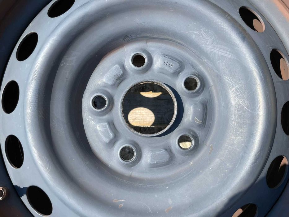 16 джанта 5х114,3 Suzuki SX4 S-Cross 6,5J et50 Continental 215/60/16