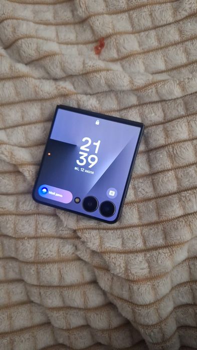 Samsung z flip 7