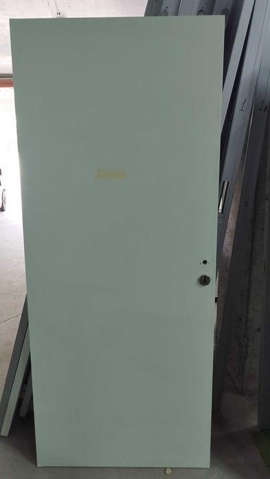 Итериорни врати безфалцови - таблена врата без каси!