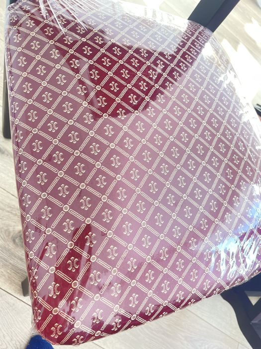 Продам стулья 12 штук