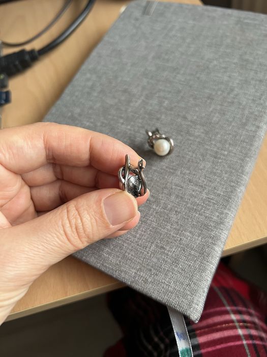 Сребърни обеци с естествени перли