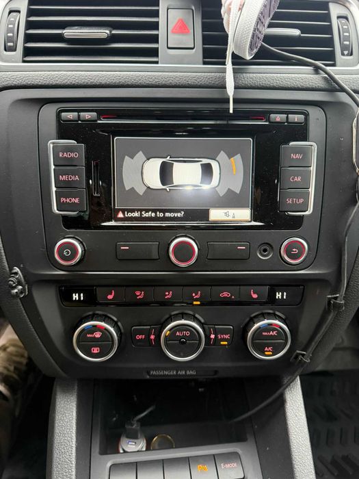 VOLKSWAGEN Jetta 2013 — imagine 14