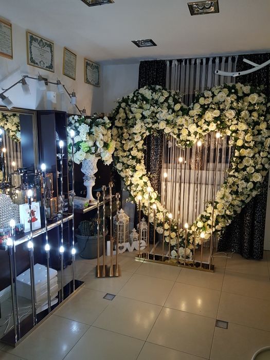 Aranjamente florale, decoruri, bancute, photo corner