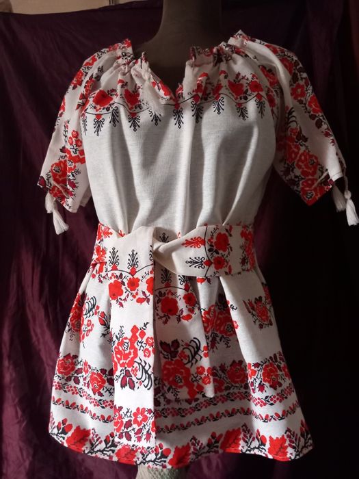 Bluza de vara,  tip ie