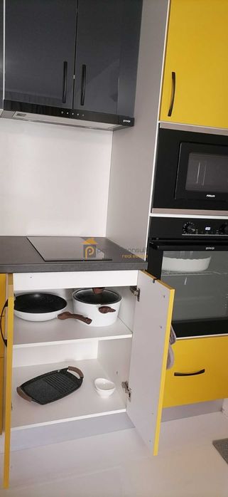 Дава се под наем Двустаен апартамент в Пловдив, Каменица 1 - 75 кв.м за 500 € - Снимка #3