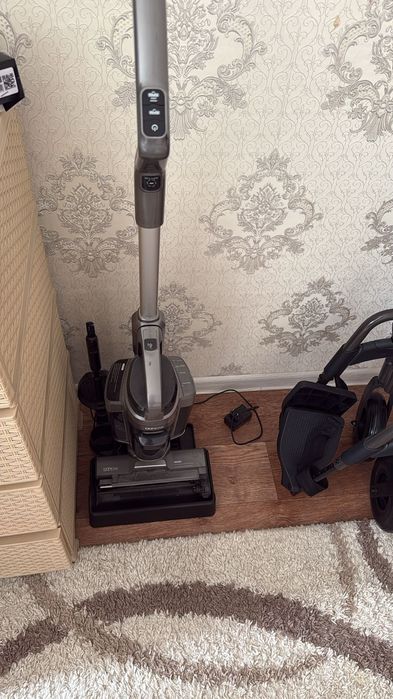 Продам срочно утюг и пылесос