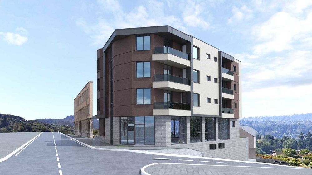 Продава се Тристаен апартамент в Хасково, Любен Каравелов - 112 кв.м за 1006 €/кв.м - Снимка #1