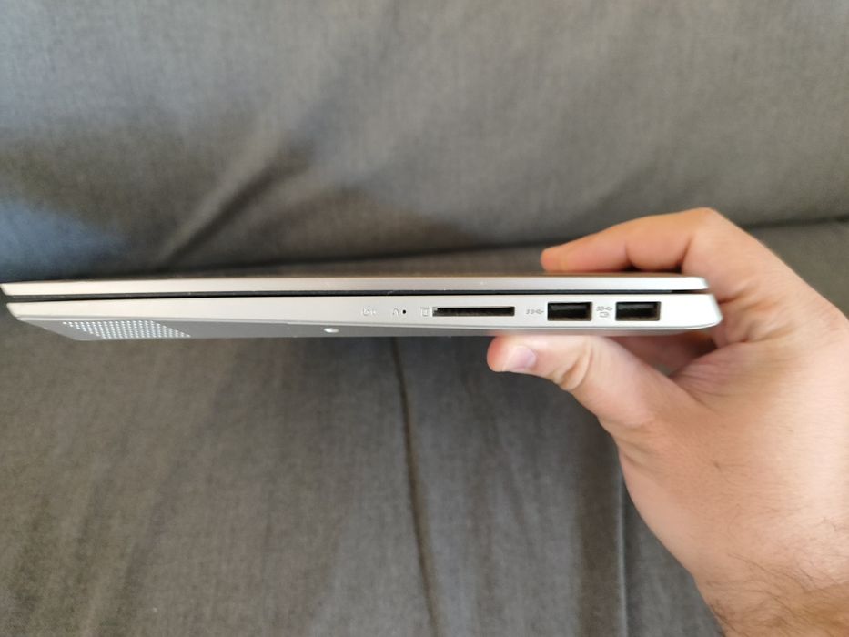 Лаптоп Lenovo s340