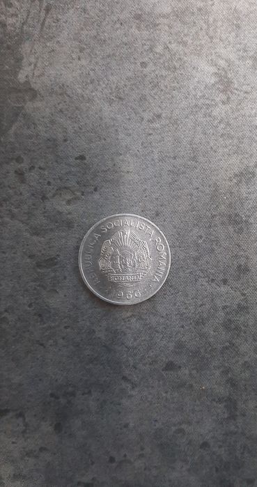 Vand moneda de 1 leu din anul 1966