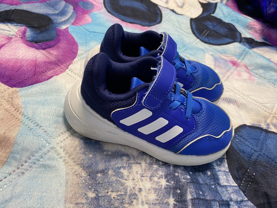 Маратонки Адидас Adidas 26 номер