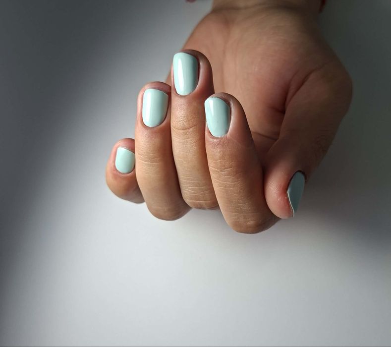 Unghii cu Gel & Semipermanentă | Construcții cu Gel | Programări disponibile