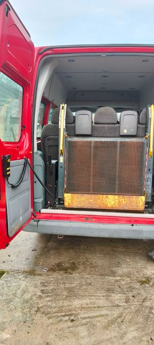 Lift / rampa auto  ( handicap)