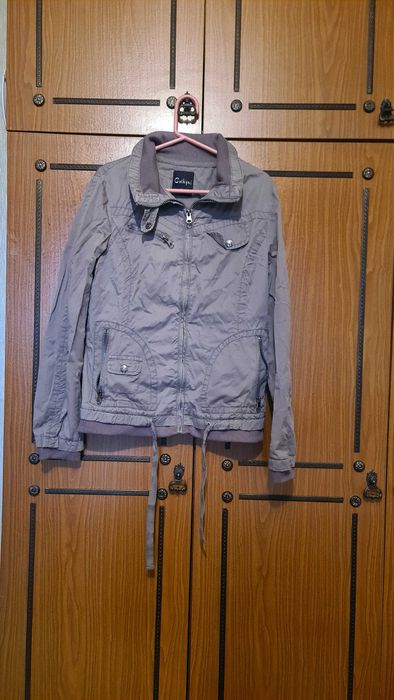 Одежда подростковая (брюки, кофты, юбки)