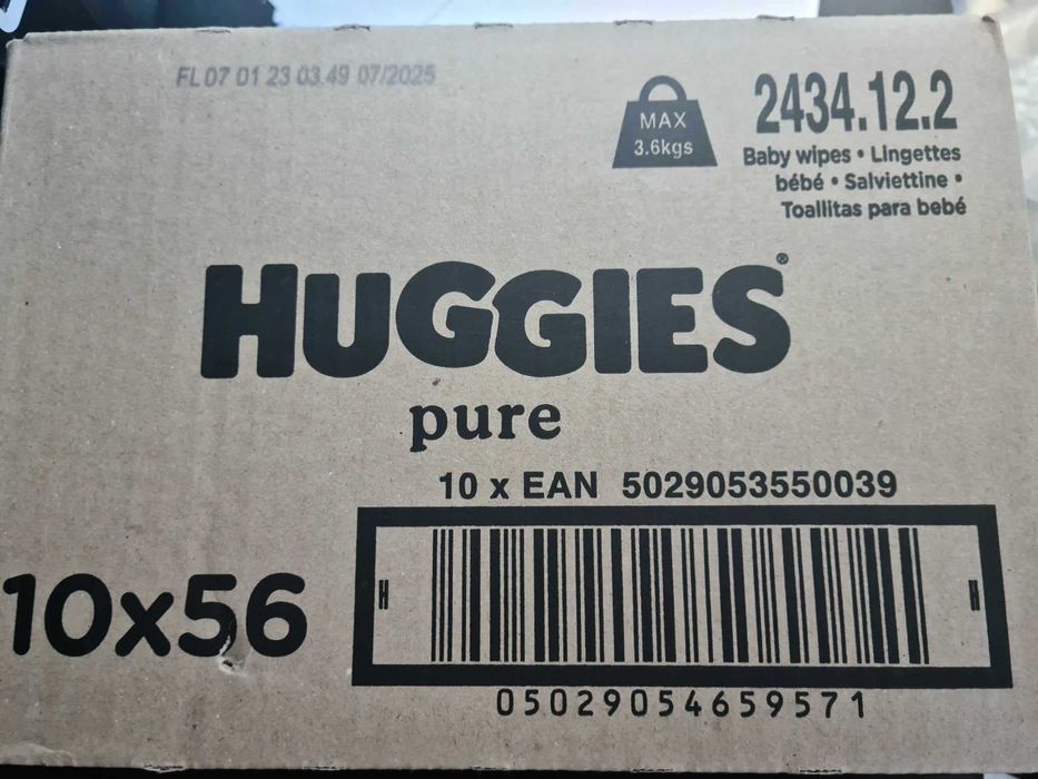 Кашон/пакет от 10 х 56 бебешки мокри кърпички Хъгис Huggies