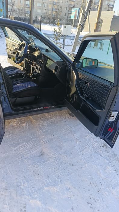 Ауди 80 б4 в хорошем состоянии