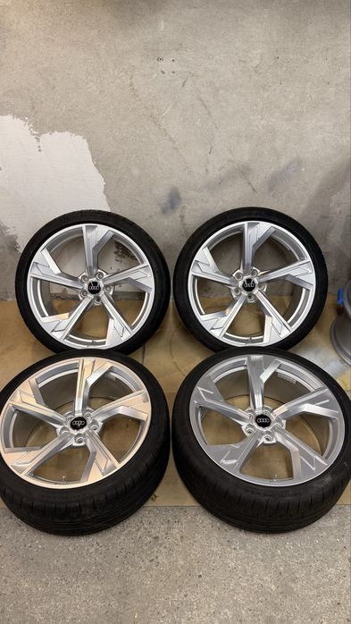 Оригинални 5х112 20” Audi RS5 с летни гуми